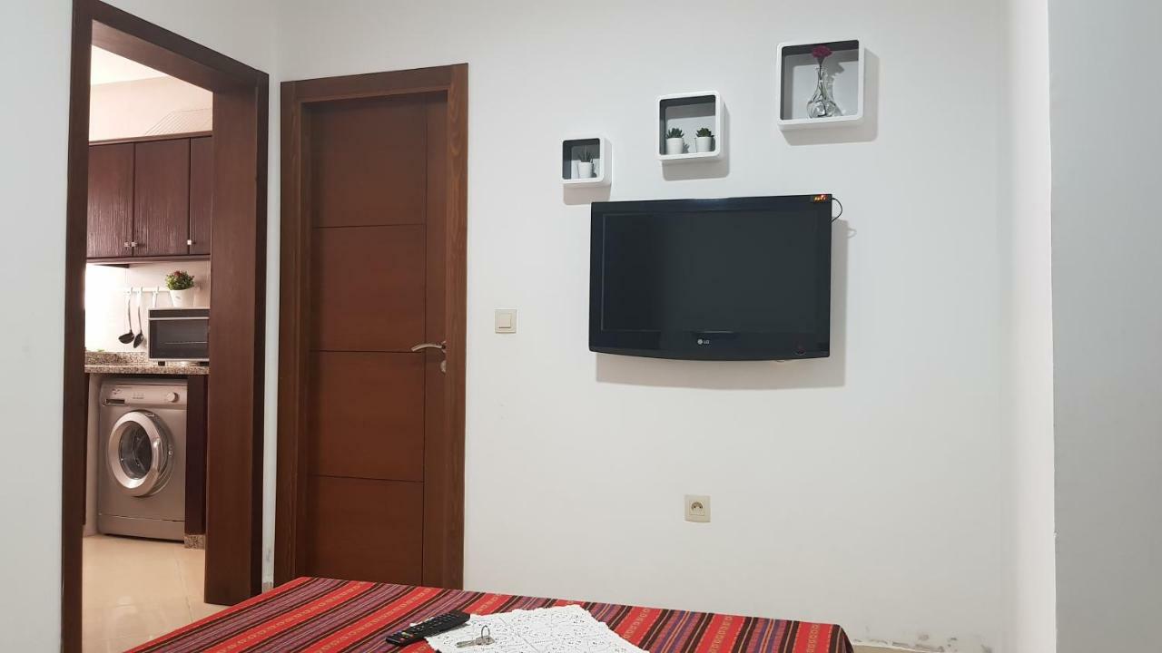 Appartement Au Centre De Martil Exterior photo